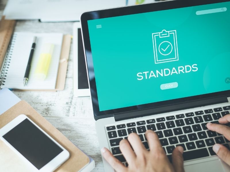 standardy a skalowanie